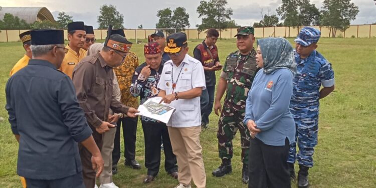 FOTO : IST/MATAKALTENG - Tinjau Sport Center di Pangkalan Bun, Gubernur Kalteng Minta Porprov 2026 di Kobar Dipersiapkan dengan Baik.