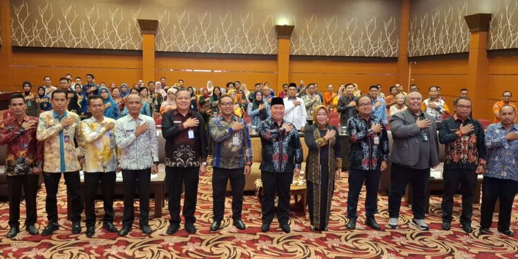 Foto: DIAN/MATA KALTENG - Pembukaan Advokasi, Koordinasi dan Bimtek Pokjanal Posyandu Tingkat Kab. Kotim Tahun 2025 di Aquarius Boutique Hotel Sampit, 12 Juni 2025.
