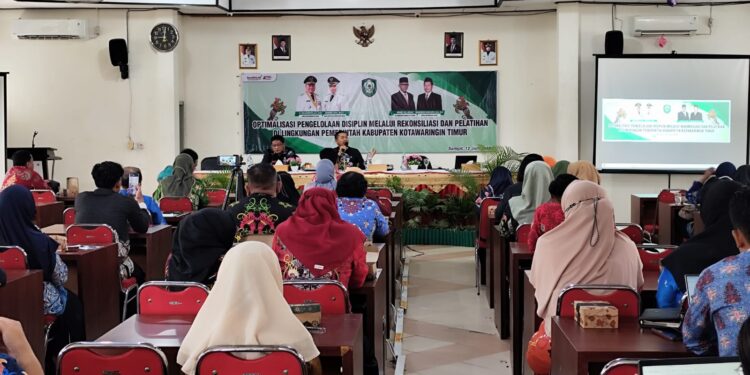 Foto: IST/MATA KALTENG - Pembukaan Optimalisasi Pengelolaan Disiplin melalui Rekonsiliasi dan Pelatihan di Aula Balai Diklat BKPSDM Kotim, 12 Juni 2025.