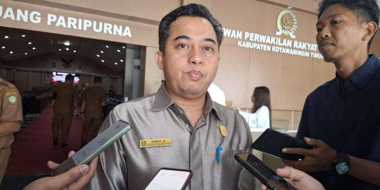 Foto:MATA KALTENG - Ketua DPRD Kotim Rimbun.