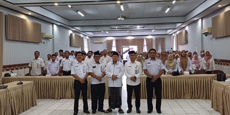 Foto:DIAN/MATA KALTENG - Kegiatan siraman rohani yang diperuntukkan bagi ASN beragama Islam, 18 Juni 2025.