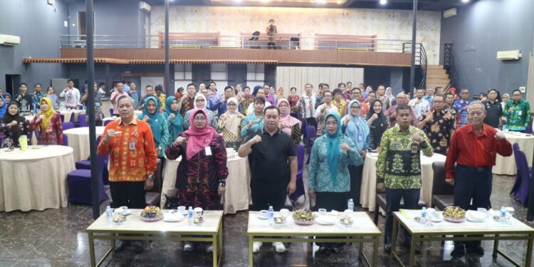 Foto:IST/MATA KALTENG -Rembug Stunting Kabupaten Kotim di Ballroom Wella Hotel Sampit, 20 Juni 2025.