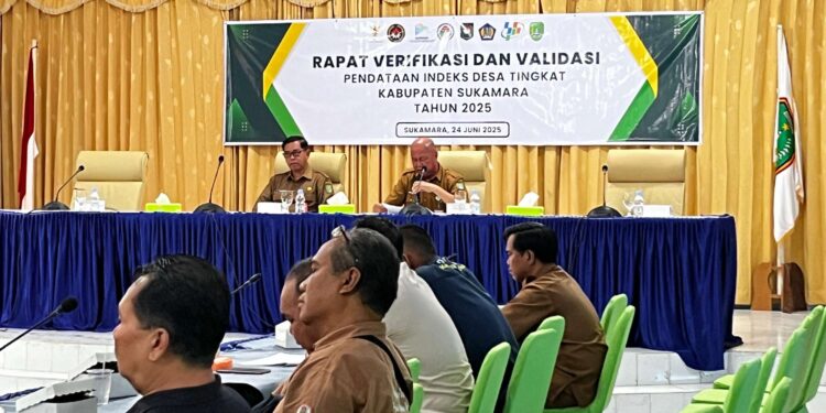Foto : MATAKALTENG - Pelaksanaan rapat tim verifikasi dan validasi pendataan indeks desa tingkat Kabupaten Sukamara di aula Bappeda Sukamara, Selasa, 24 Juni 2025.