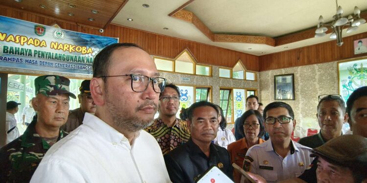 FOTO : MATAKALTENG - Sekretaris Jenderal Kementerian Sosial RI Robben Rico.