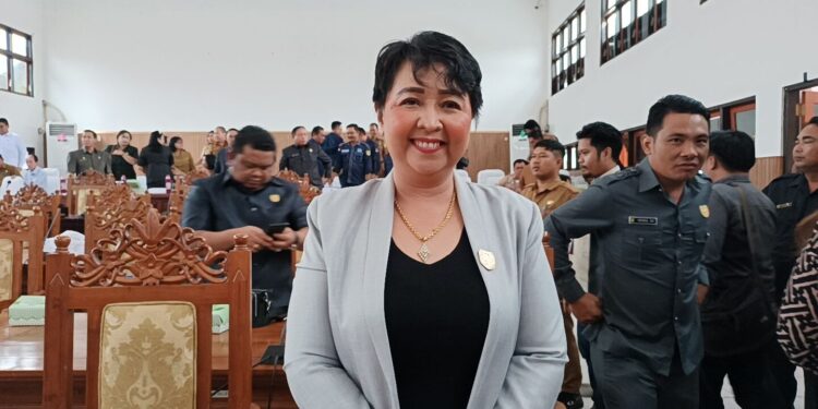 FOTO : MATAKALTENG - Anggota DPRD Kabupaten Gunung Mas Iceu Purnamasari.