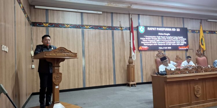 Foto: DIAN/MATA KALTENG - Penyampaian laporan hasil rapat kerja Bapemperda DPRD Kotim tentang Ranhir Ranperda RPJMD Tahun 2025-2029, 9 Juli 2025.
