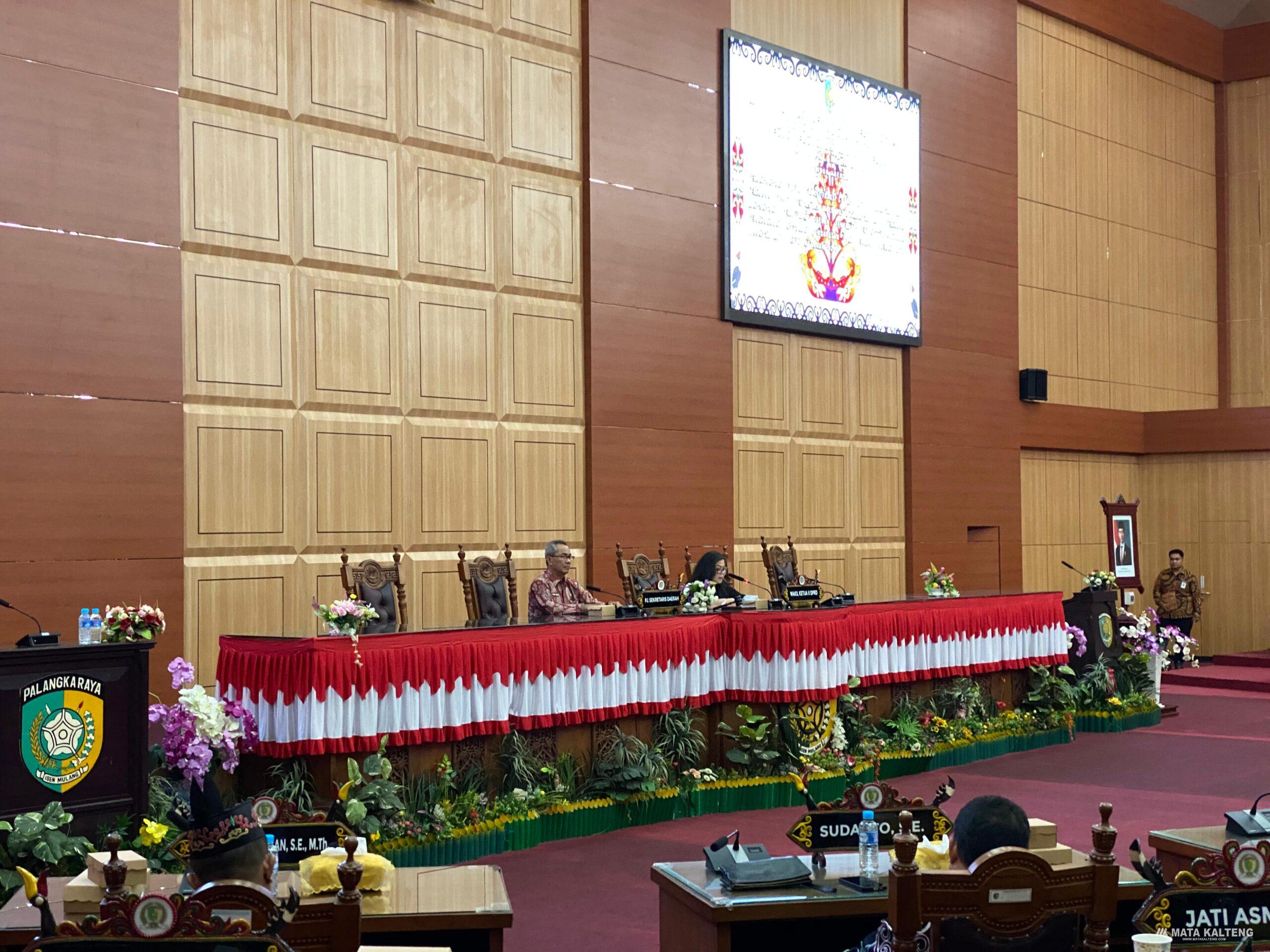 Fraksi DPRD Palangka Raya Soroti Capaian PAD dan Belanja Pegawai dalam Raperda APBD 2024