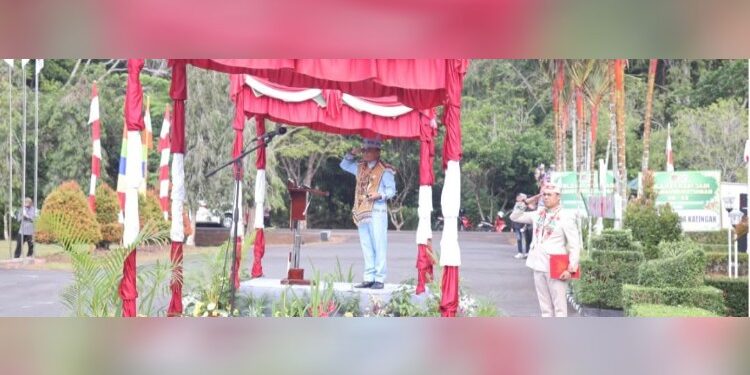 FOTO: MATAKALTENG - Gubernur Kalteng Agustiar Sabran saat pimpin upacara Hari Jadi ke 23 Kabupaten Katingan.
