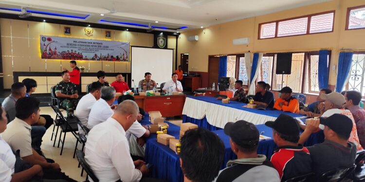 Foto: IST/MATA KALTENG - Pelatihan dan mitigasi bencana kebakaran hutan dan lahan Kecamatan Kota Besi Tahun 2025, 23 Juli 2025.