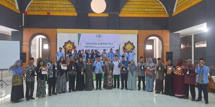 FOTO: IST/MATA KALTENG - Pengumuman pemenang juara 1 lomba keluarga sakinah oleh DPD BKPRMI Kabupaten Kotawaringin Timur.