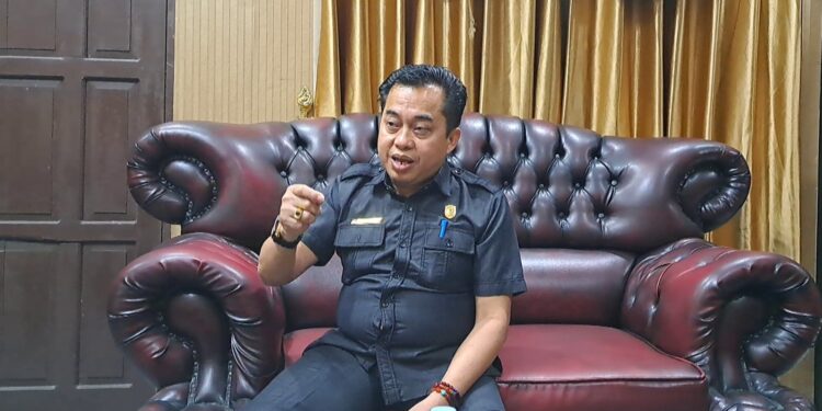 Foto: MATA KALTENG - Ketua DPRD Kotim Rimbun.