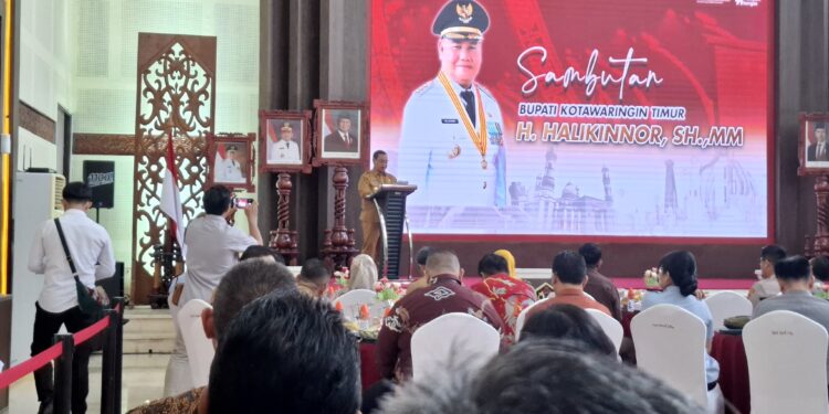 Foto:DIAN/MATA KALTENG - Coffe morning di Rujab Kotim sekaligus diskusi pembangunan, 12 Agustus 2025.