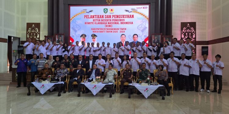 Foto: IST/MATA KALTENG - Pelantikan pengurus KONI Kotim di Rujab Bupati Kotim 14 Agustus 2025.