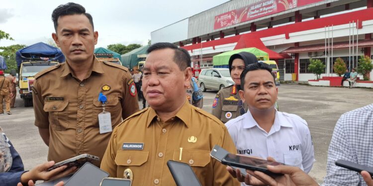 Foto:MATA KALTENG - Bupati Kotawaringin Timur (Kotim) Halikinnor.