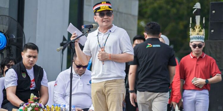 Gubernur Kalteng, Agustiar Sabran.