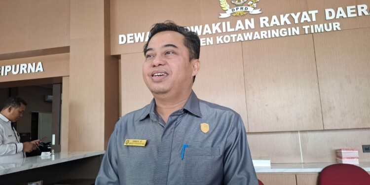 Foto:MATA KALTENG - Ketua DPRD Kotawaringin Timur, Rimbun.