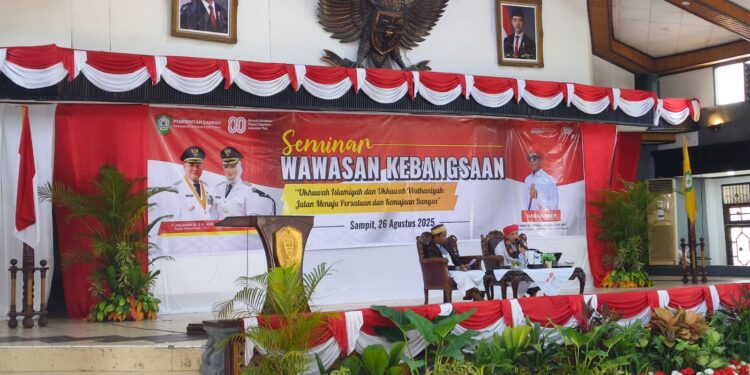 Foto:IST/MATA KALTENG - Seminar Wawasan Kebangsaan di Gedung Serba Guna Sampit, 26 Agustus 2025.