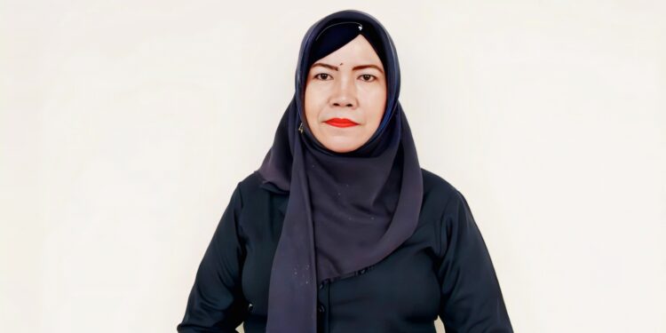FOTO : MATAKALTENG - Anggota DPRD Kabupaten Katingan, Realita saat foto bersama dengan pihak Desa Galinggang.