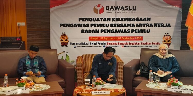 FOTO: IST/MATAKALTENG - Penguatan Kelembagaan Pengawas Pemilu di Kotim, Minggu 31 Agustus 2025.