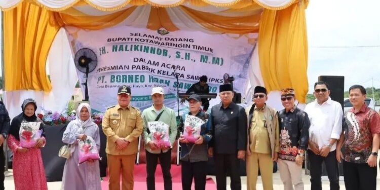 Foto:PROKOPIM/MATA KALTENG - Peresmian pabrik sawit di Desa Bapanggang Raya.