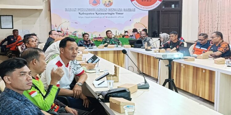 FOTO: IST/MATA KALTENG - Rapat koordinasi kondisi banjir di Kotim, Jumat 12 September 2025.