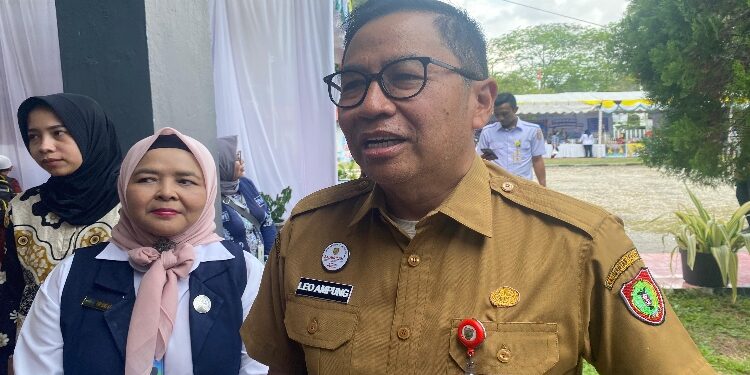 Plt Sekretaris Daerah Kalteng, Leonard S. Ampung.