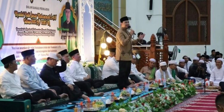 Foto:IST/MATA KALTENG - Tabligh Akbar Maulid Nabi Muhammad SAW di Masjid Agung Wahyu Al-Hadi Sampit.