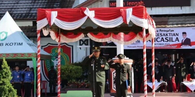 Foto:IST/MATA KALTENG - Upacara Hari Kesaktian Pancasila 2025 di Kotim.