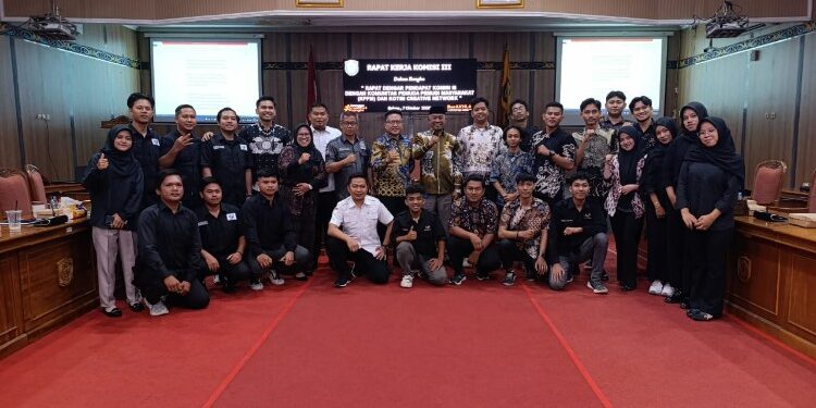 Foto:IST/MATA KALTENG - RDP KPPM Kotim bersama Komisi III DPRD Kotim.