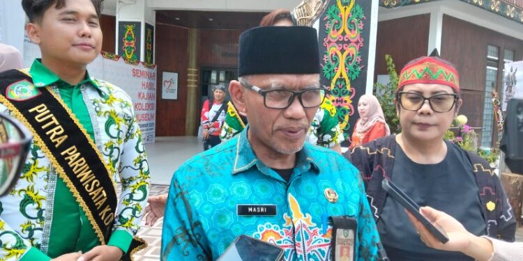 Foto:Pj Sekda Kotim Masri.