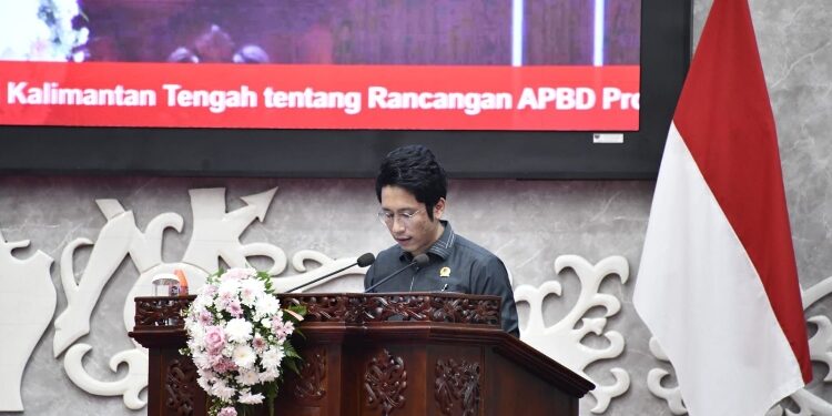 Juru Bicara Fraksi Golkar DPRD Kalteng, Okki Maulana.