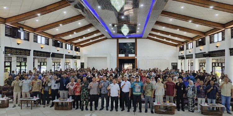 Foto:IST/MATA KALTENG - Sosialisasi Koperasi Merah Putih di Kotim, 23 Oktober 2025.