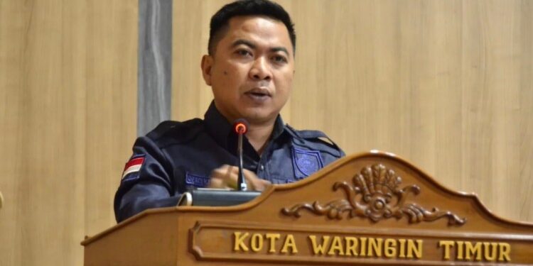 Foto:Sekretaris Fraksi Partai Golkar DPRD Kotim, Riskon Fabiansyah.