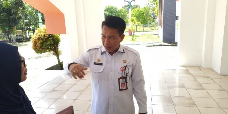 Foto:Kepala Dinsos Kotim, Hawianan.
