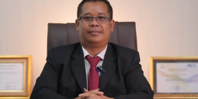 Foto:Kepala DPMPTSP Kotim, Diana Setiawan.