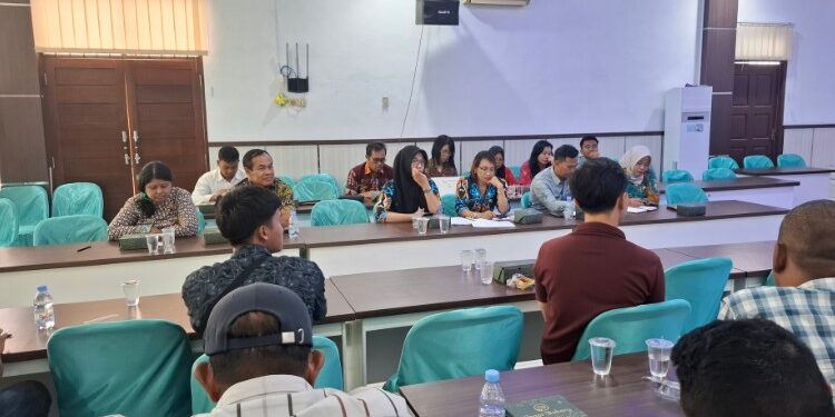 Foto:rapat koordinasi pemantauan stok bahan pangan menjelang perayaan Natal 2025 dan Tahun Baru 2026, 27 November 2025.