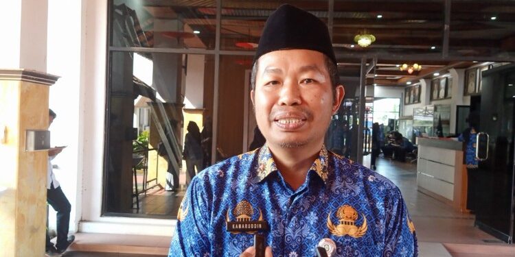 Foto:Kepala BKPSDM Kotim, Kamaruddin Makalepu.