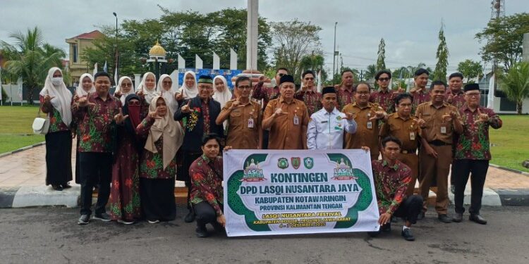 Foto:IST/MATA KALTENG - Pelepasan Kafilah Lembaga Seni Qasidah Indonesia (LASQI) Nusantara Jaya Kabupaten Kotawaringin Timur, 2 Desember 2025.