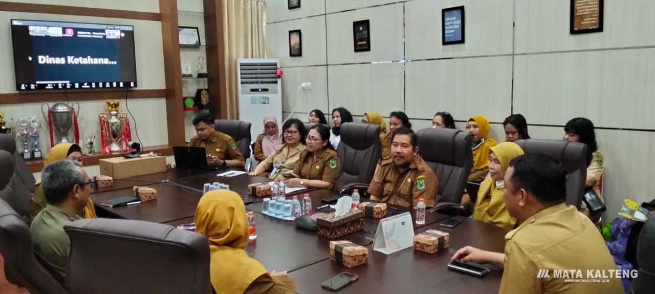 Bupati Kapuas Ikuti Kegiatan Penguatan Kota Layak Anak se Kalteng Secara Daring