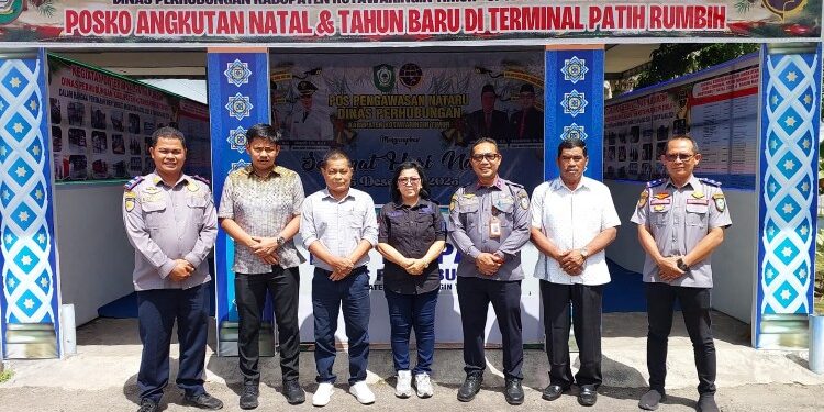 Foto:IST/MATA KALTENG - Komisi IV DPRD Kabupaten Kotawaringin Timur (Kotim) turun langsung memantau kesiapan sarana dan prasarana transportasi menjelang arus Natal dan Tahun Baru (Nataru), 18 Desember 2025.
