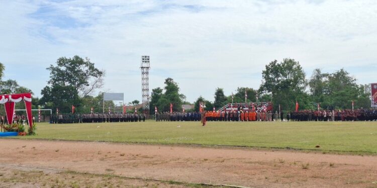 Foto:DIAN/MATA KALTENG - Upacara Peringatan Hari Ulang Tahun (HUT) ke-73 Kabupaten Kotawaringin Timur (Kotim) tahun 2026.