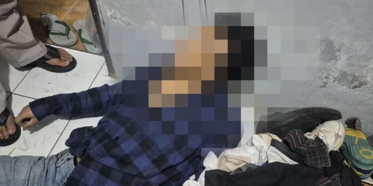 FOTO: IST/MATAKALTENG - Kondisi Korban ABPN saat ditemukan tak bernyawa dikamar kosnya.
