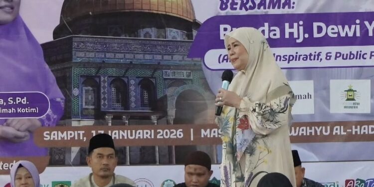 FOTO: IST/MATA KALTENG - Safari Dakwah bersama Guest Star Hj. Dewi Yull, Sabtu 17 Januari 2026.