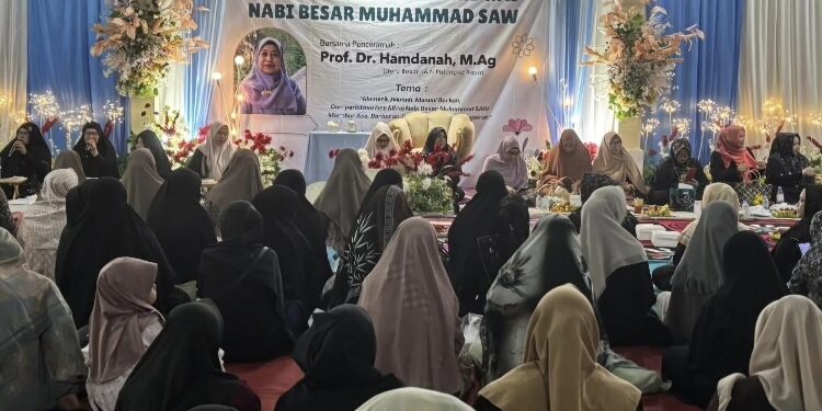 FOTO: IST/MATA KALTENG - Peringatan Isra Mi’raj di PPM Sampit, Jumat 16 Januari 2026 malam.