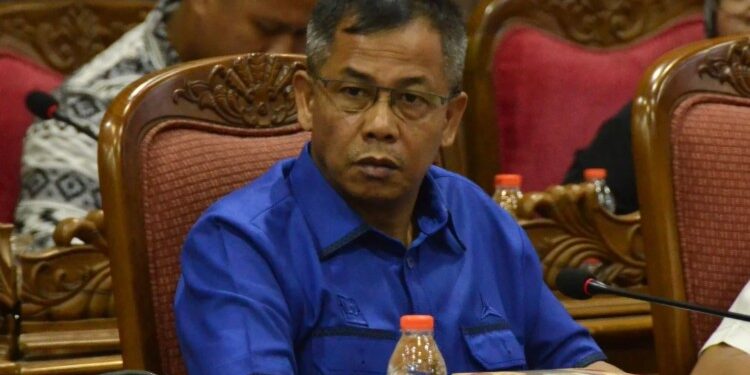 Foto:Anggota Komisi III DPRD Kotim, SP Lumban Gaol.