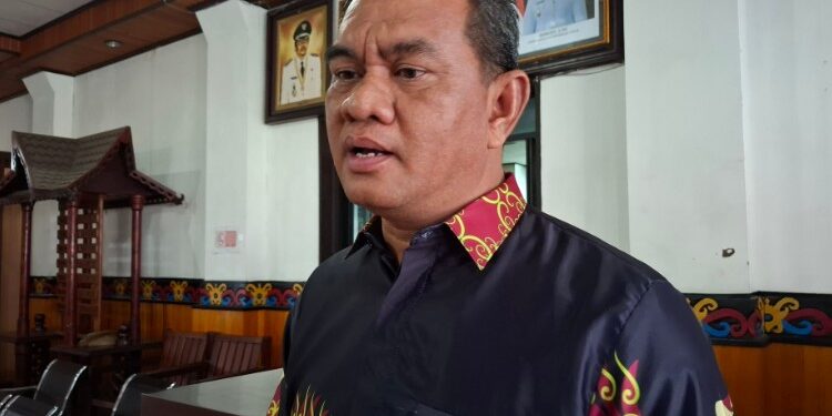 Foto:Asisten Perekonomian dan Pembangunan Setda Kotim, Rody Kamislam.