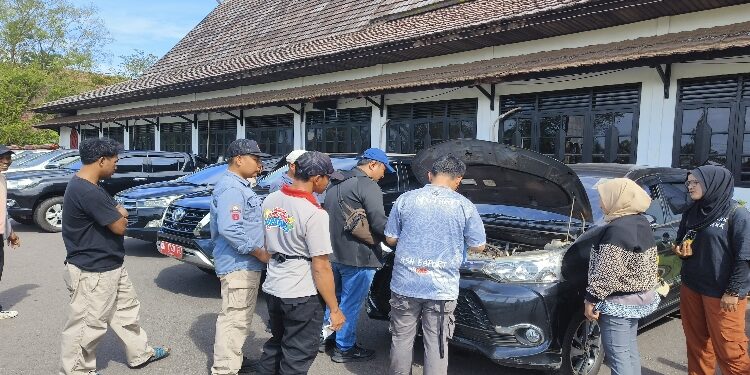 FOTO: IST/MATA KALTENG - Uji Petik 132 Kendaraan Operasional Setda Kotim oleh BPK, Sabtu 7 Februari 2026.