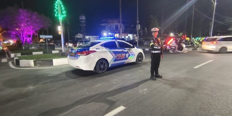 FOTO: Personel Satlantas Polresta Palangka Raya, pada saat melakukan patroli.