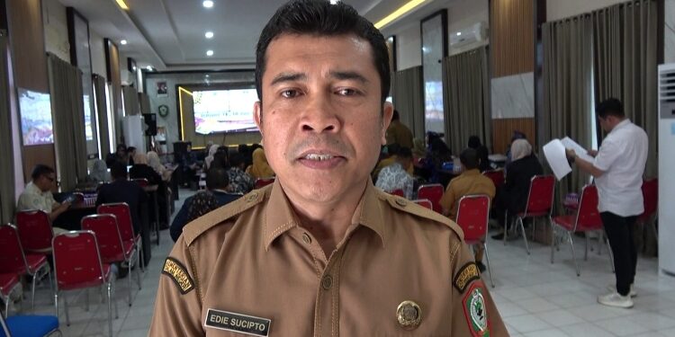 Kepala Bidang Guru dan Tenaga Kependidikan (GTK) Disdik Kotim, Edie Sucipto.