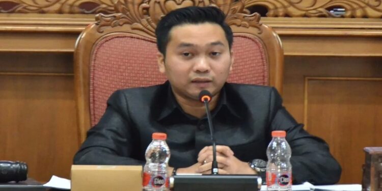 Angga Aditya Nugraha, Ketua Komisi I DPRD Kotawaringin Timur.